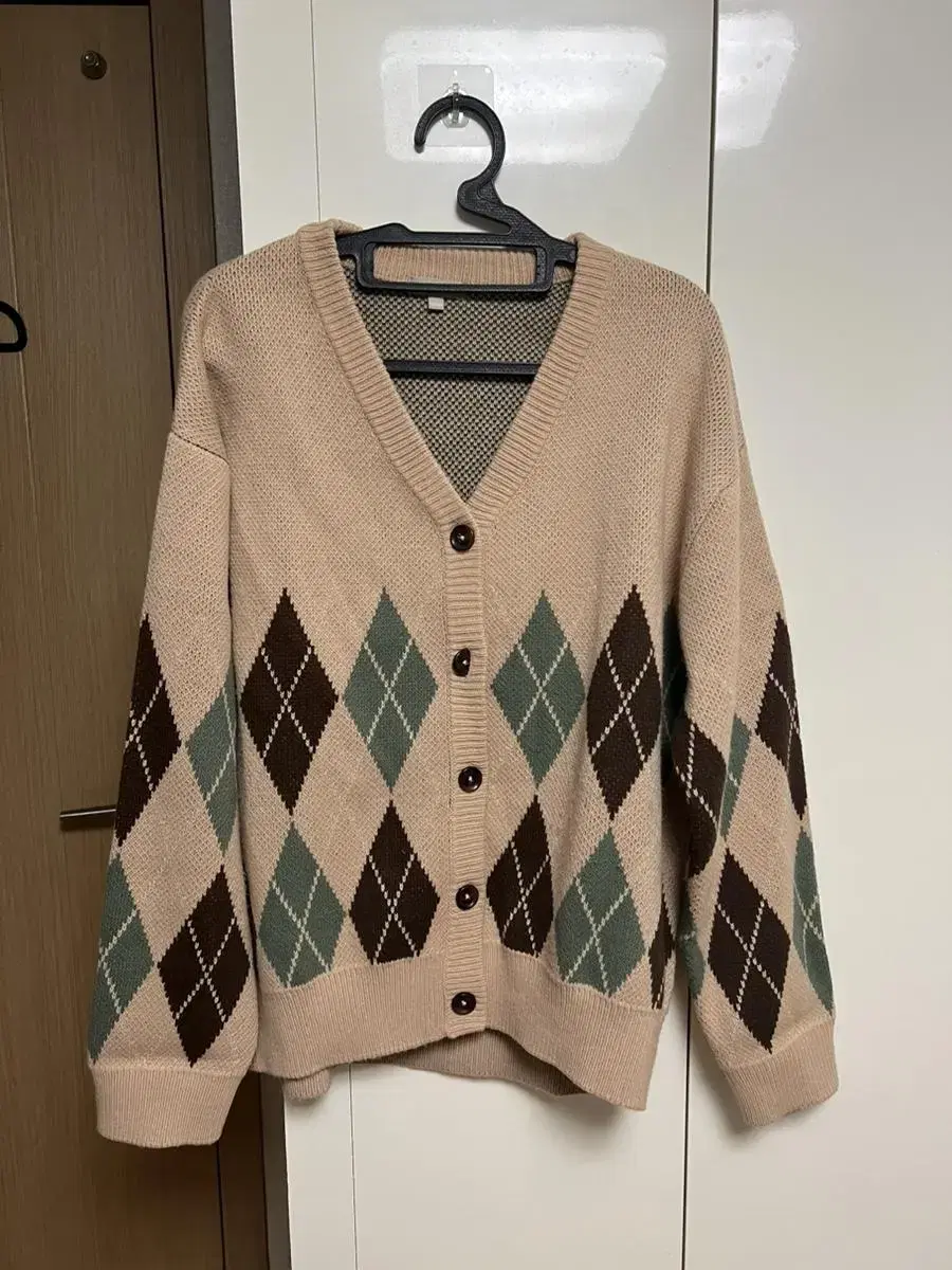 Spao Argyle Cardigan