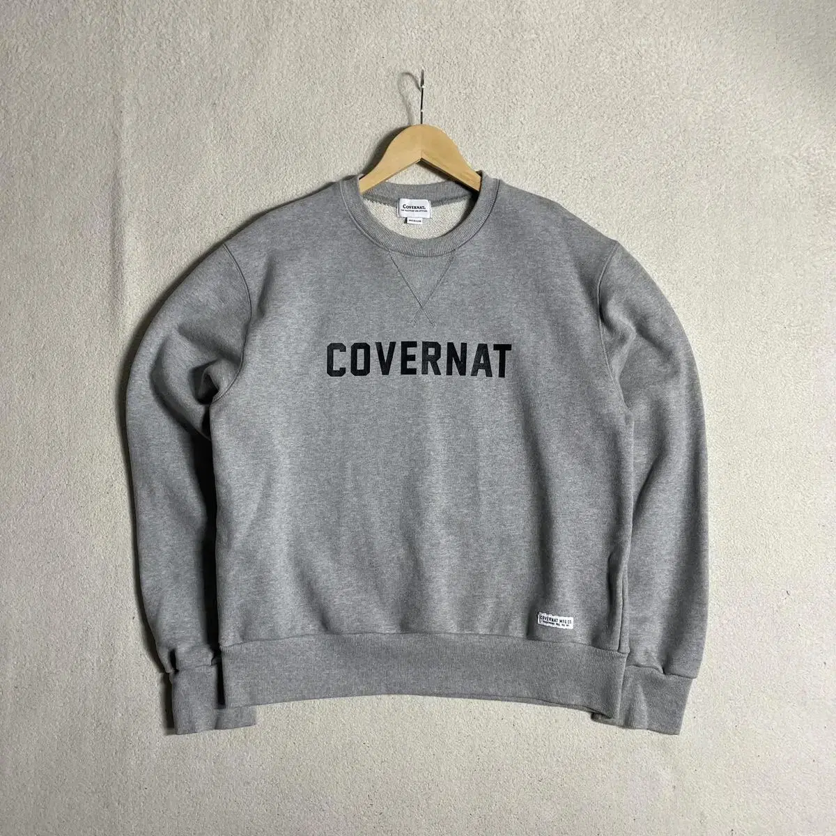 COVERNAT Gray Letter Man to Man