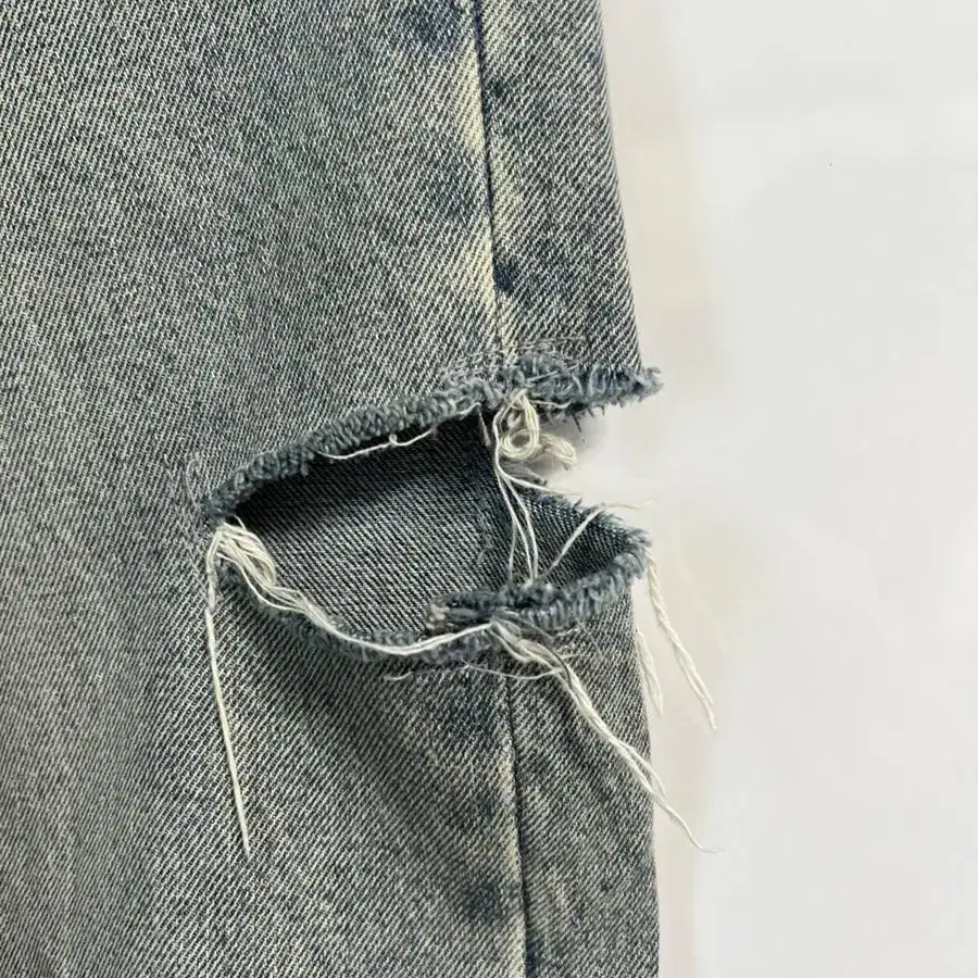 랩101 TOM SIDE DISTRESSED DAMAGE WASH