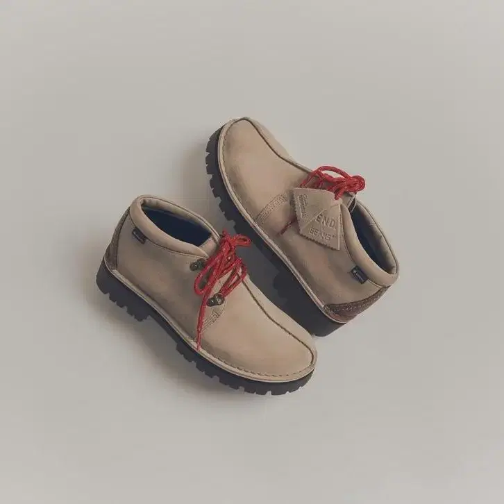 Clarks 클락스 x END x Beams plus