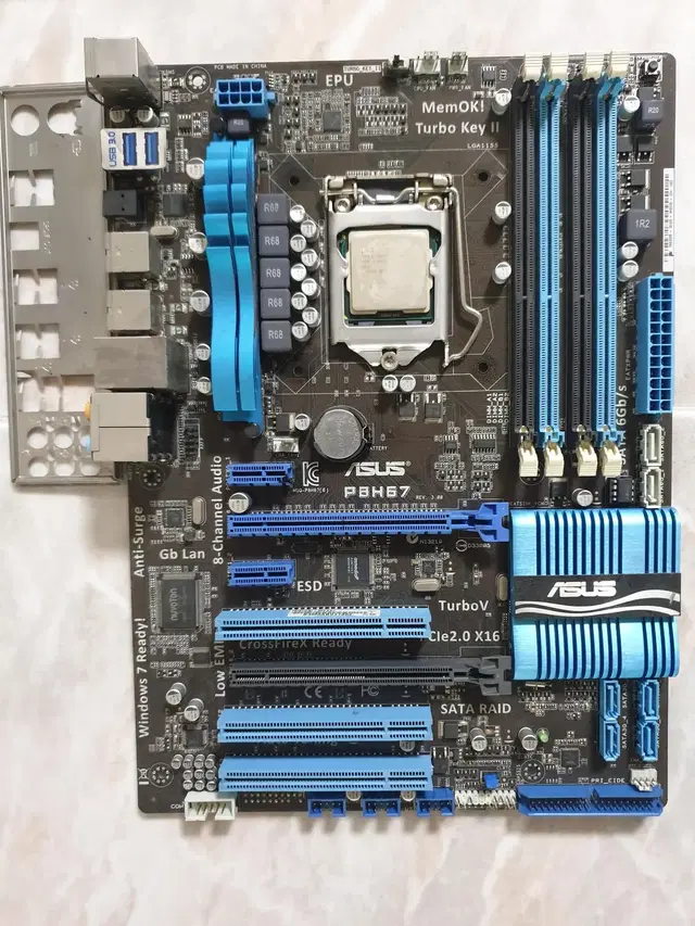 i7 2600K 아수스 P8H67 램16g 8만원