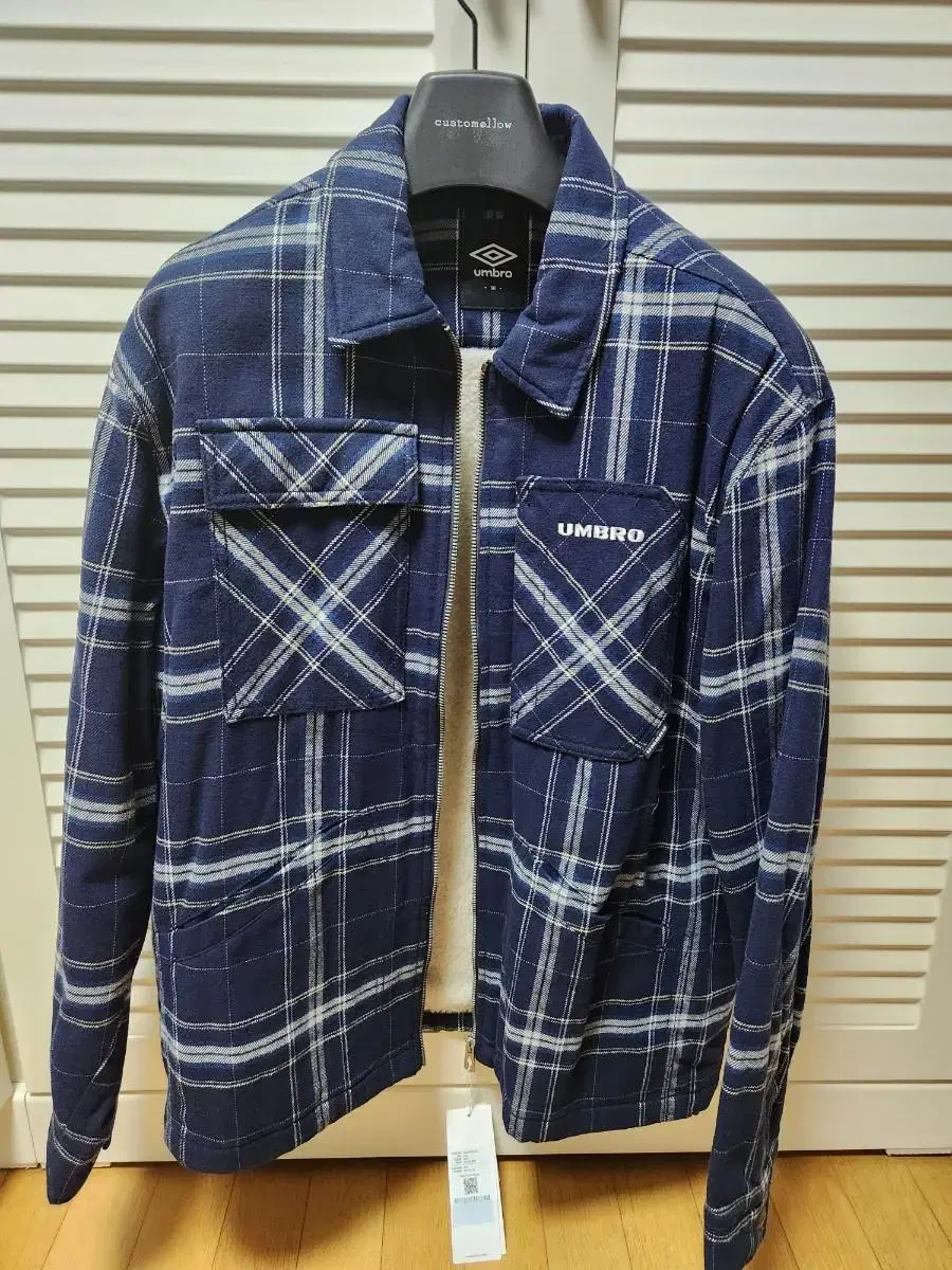 Umbro Check Jacket L (New)