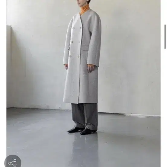 앤니즈 collarless long coat soft grey