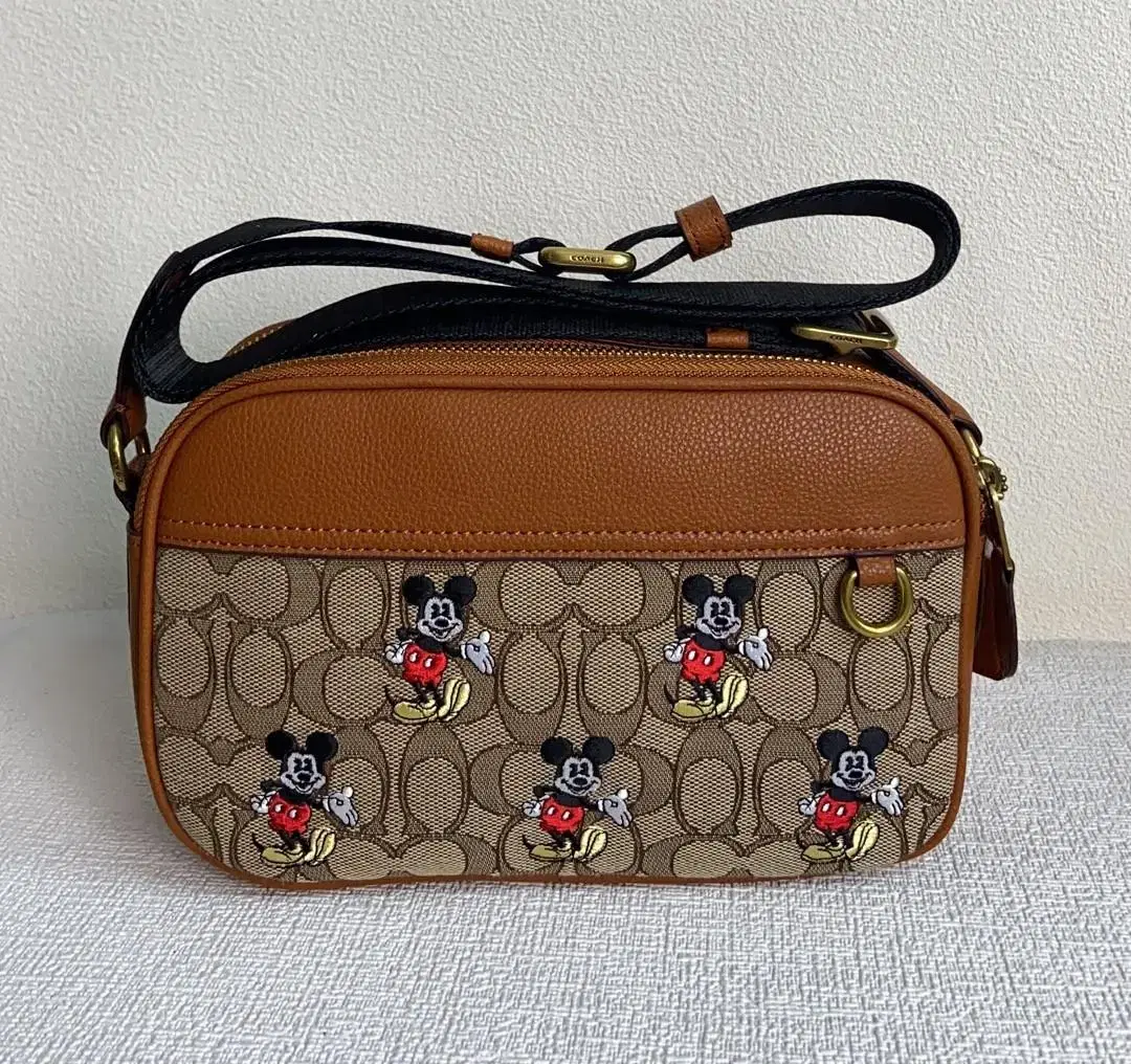 Coach CL960 Disney Graham Crossbody in S