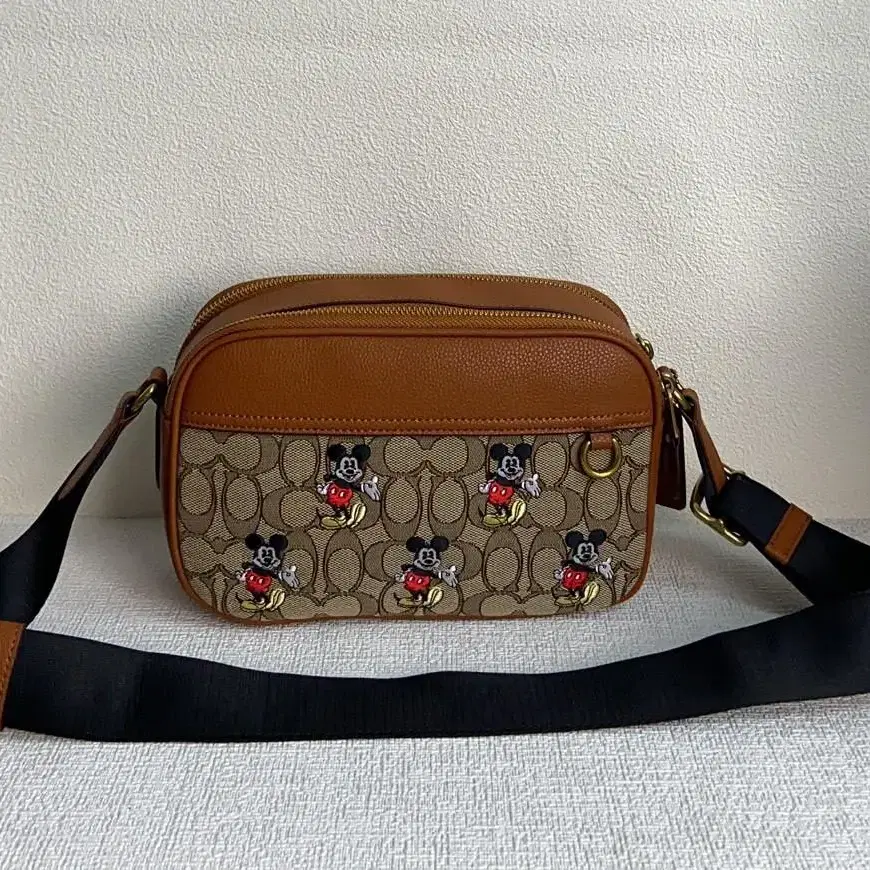 Coach CL960 Disney Graham Crossbody in S