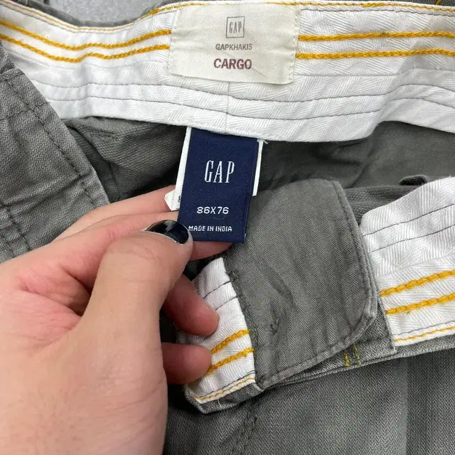 GAP 올리브 카고팬츠 34