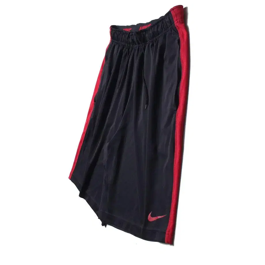 31-32 Nike Polyshorts Loose Fit 681