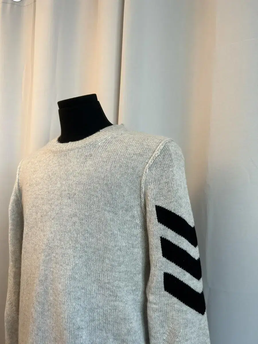 Jadik Cashmere Sweater