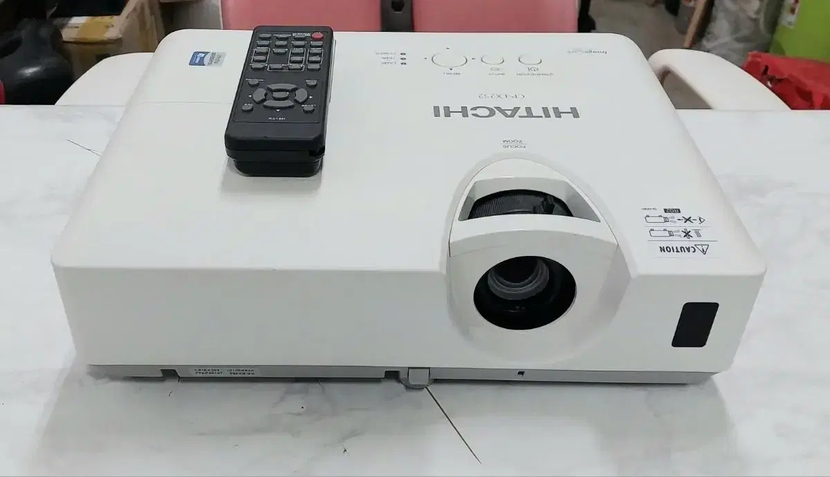 히타치 3000안시 소형빔 hdmi