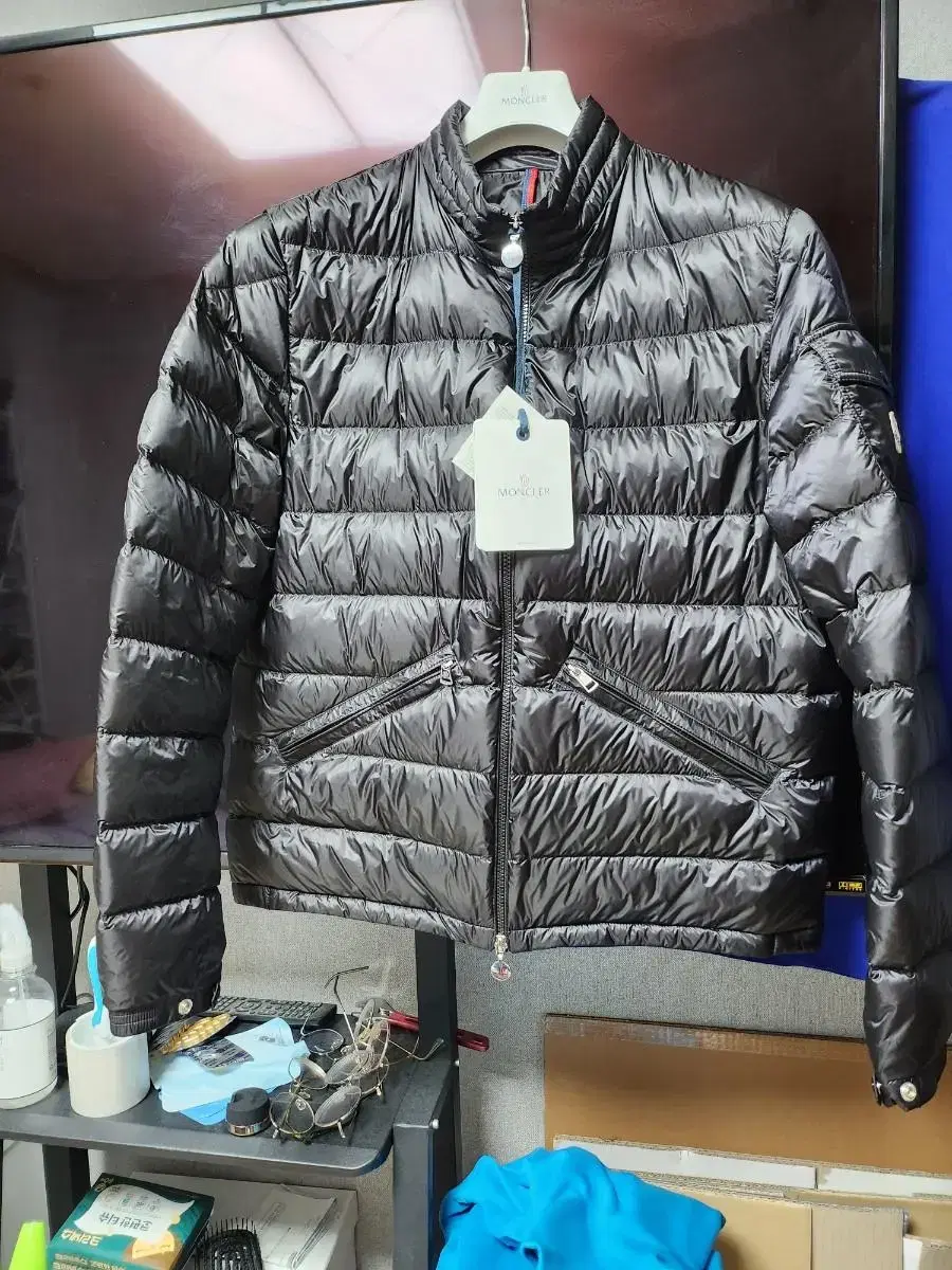 Moncler Agay Black Size 6 New in box AGAY