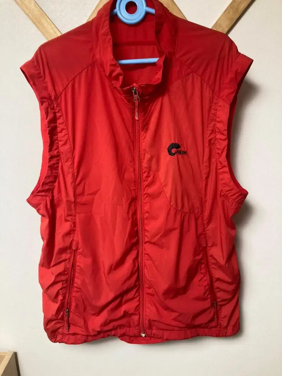 (Department store version)Nepa vest jacket jumper windbreaker Quick sale