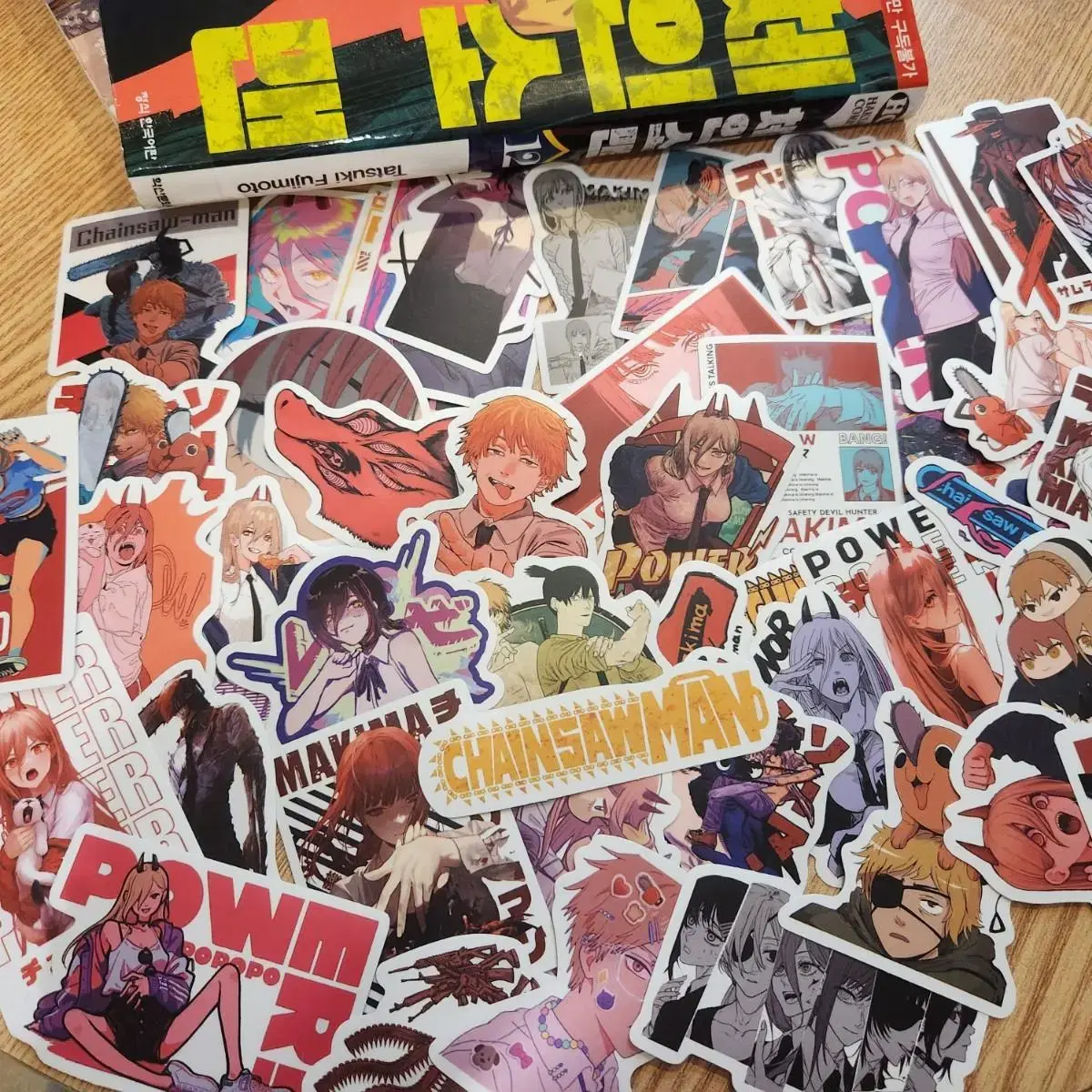 Chainsaw Man In-Cut High-Quality Daku Sticker