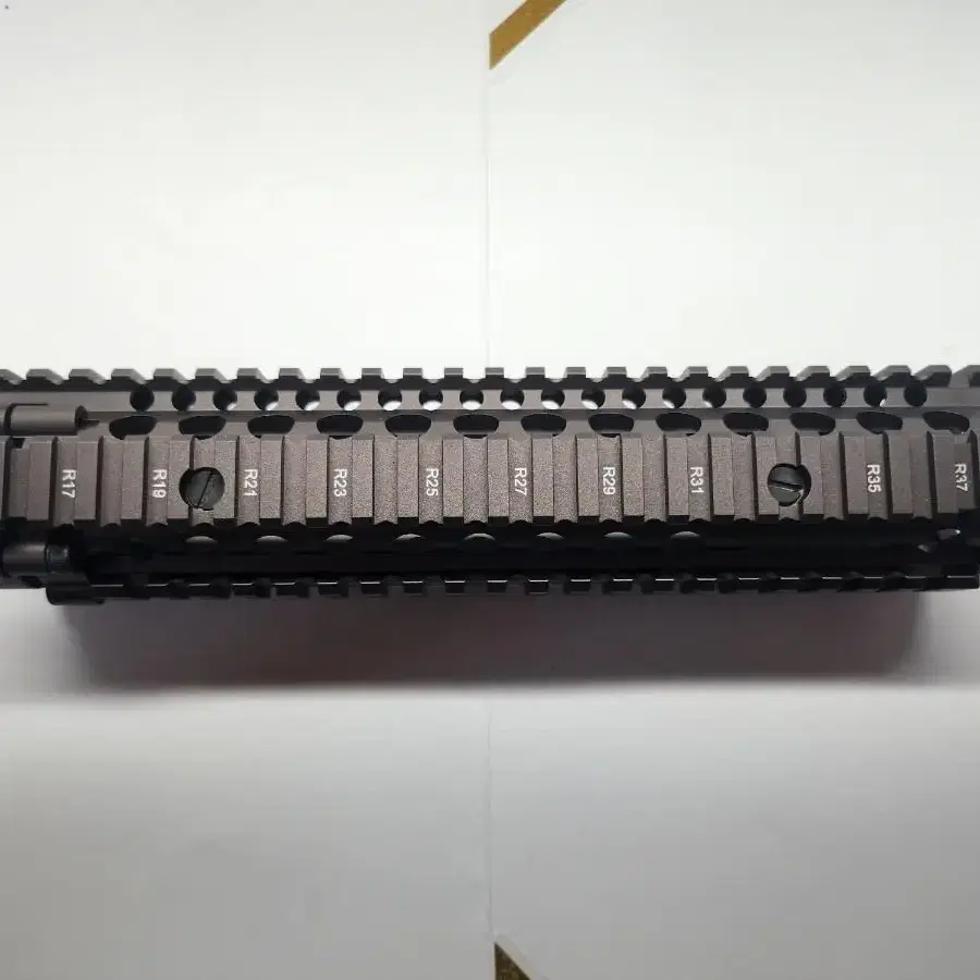 쿠빌라이 MK18 RIS2 레일핸드가드 팝니다.