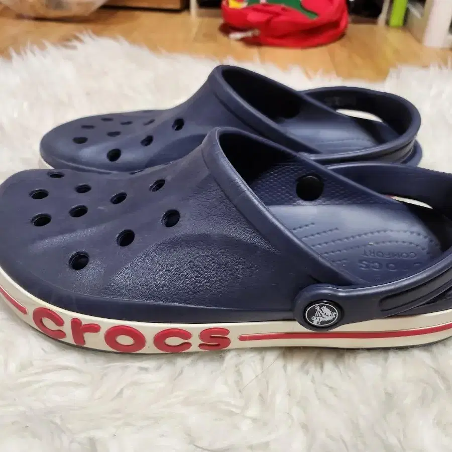 CROCS 크록스클로그남녀공용M9 W11약265에서 270정도 입니다