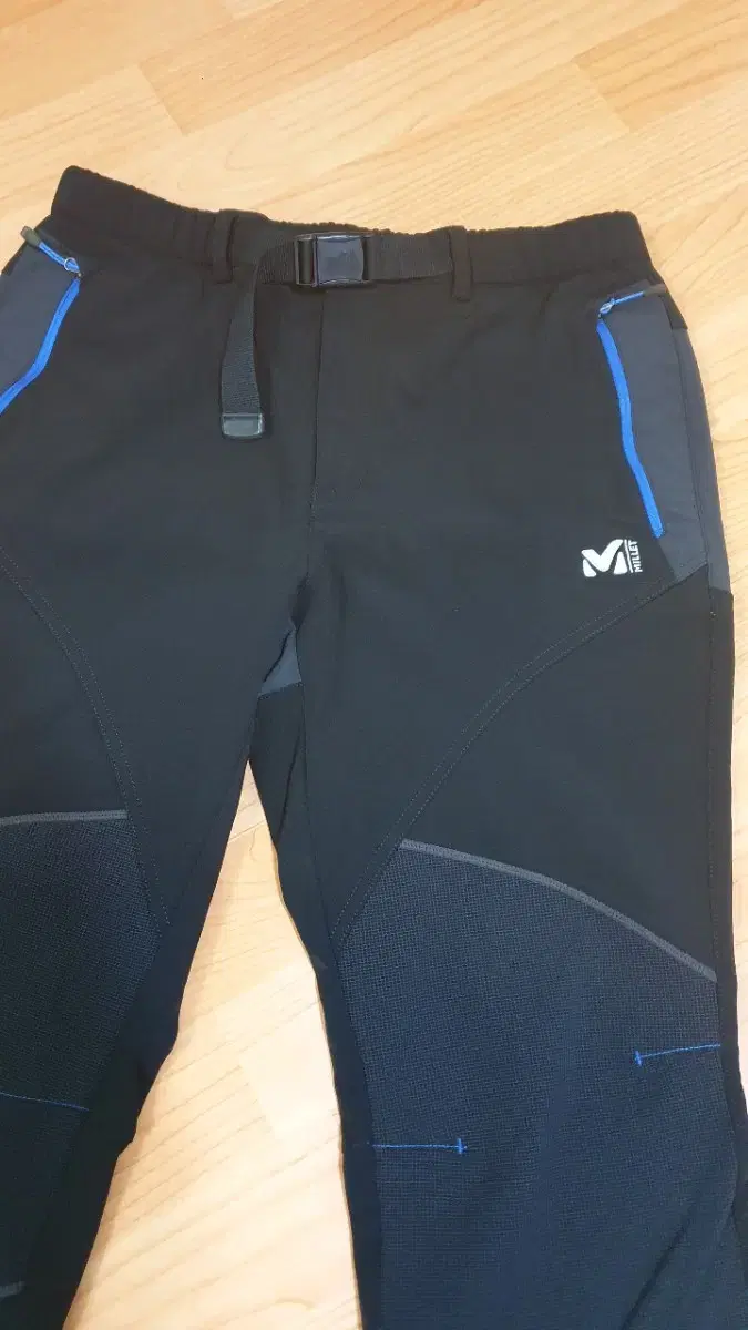 Miele Weak Momo Hiking Pants 84(33)