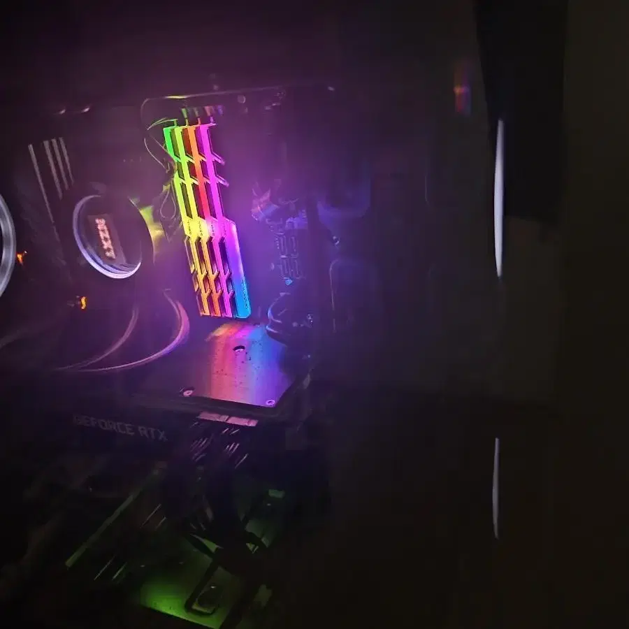 i9 9900k rtx2080ti 하이엔드 고사양 데스크탑 판매합니다