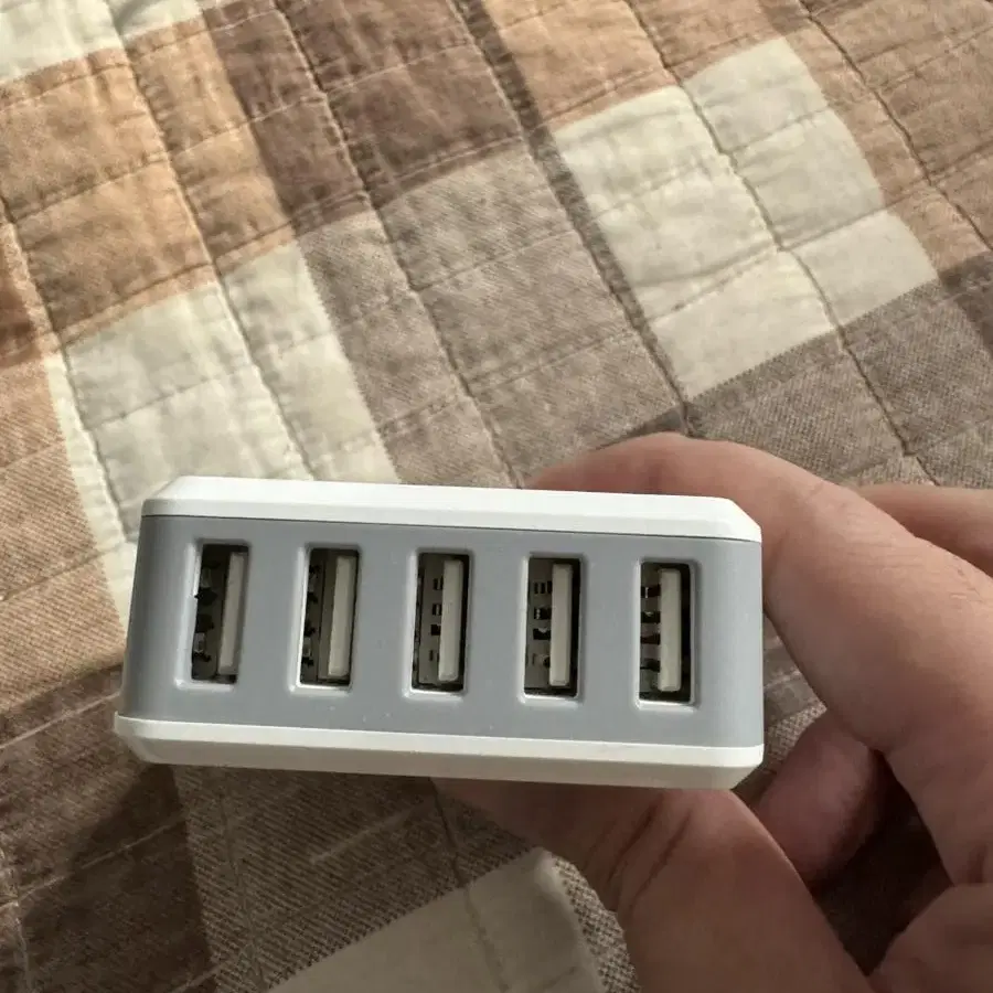 멀티 usb 충전 포트