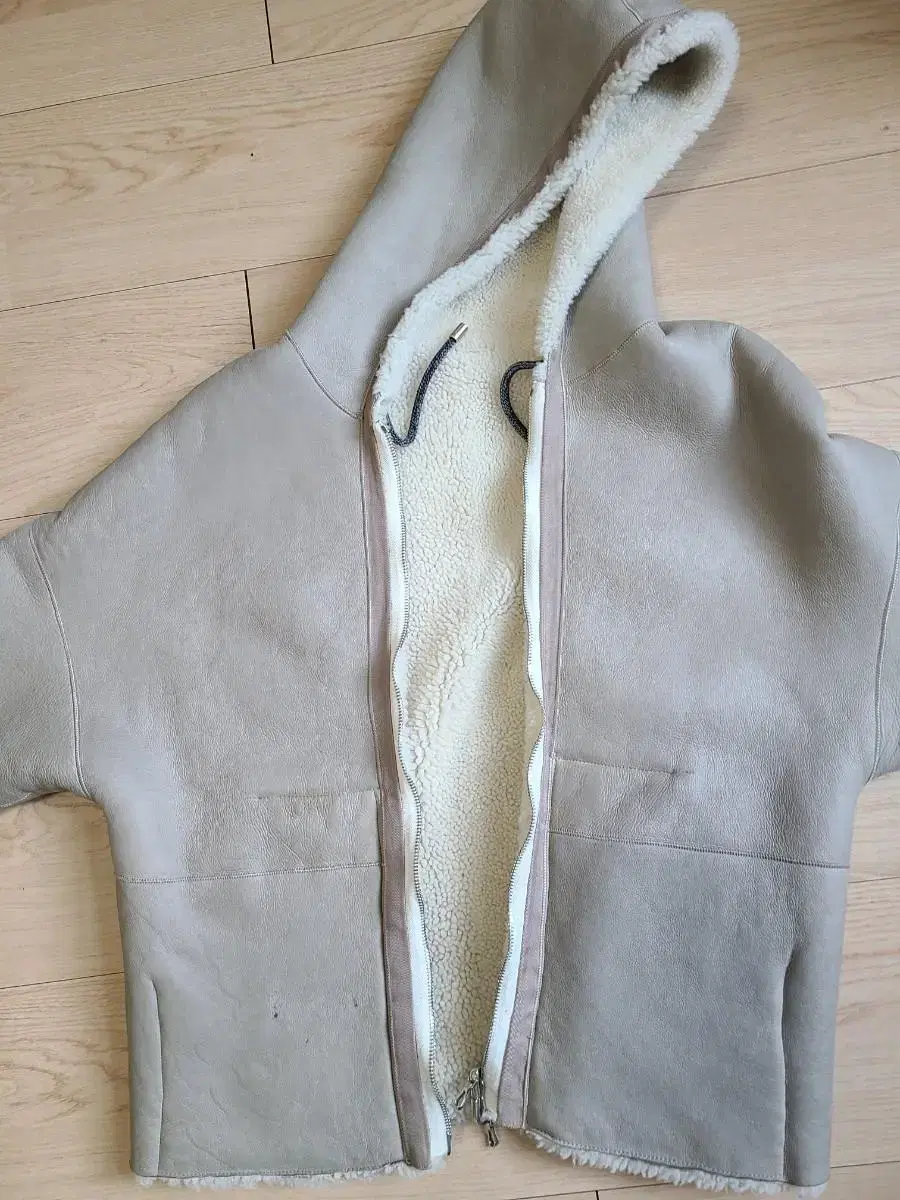 Double-sided sheepskin fleece hooded jumper