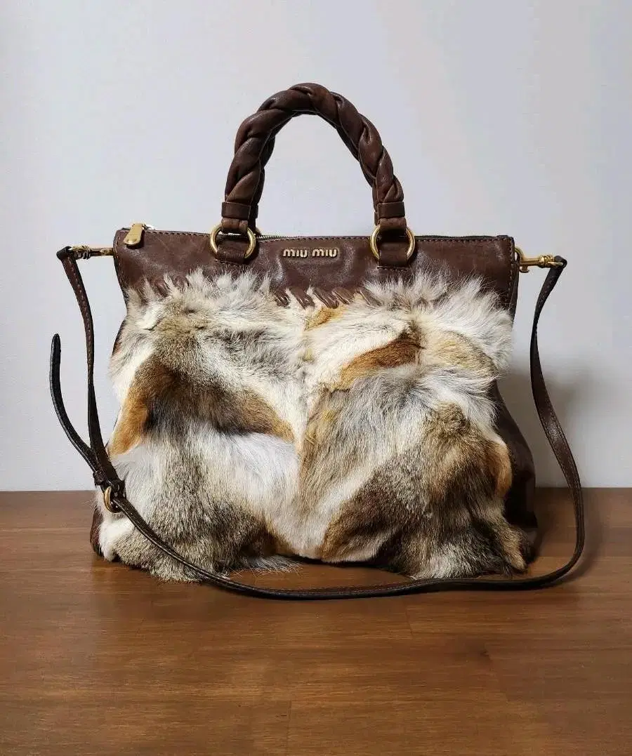 miu miu Miu Miu Fox Fur Crossbody Bag Tote Bag Authentic Bag
