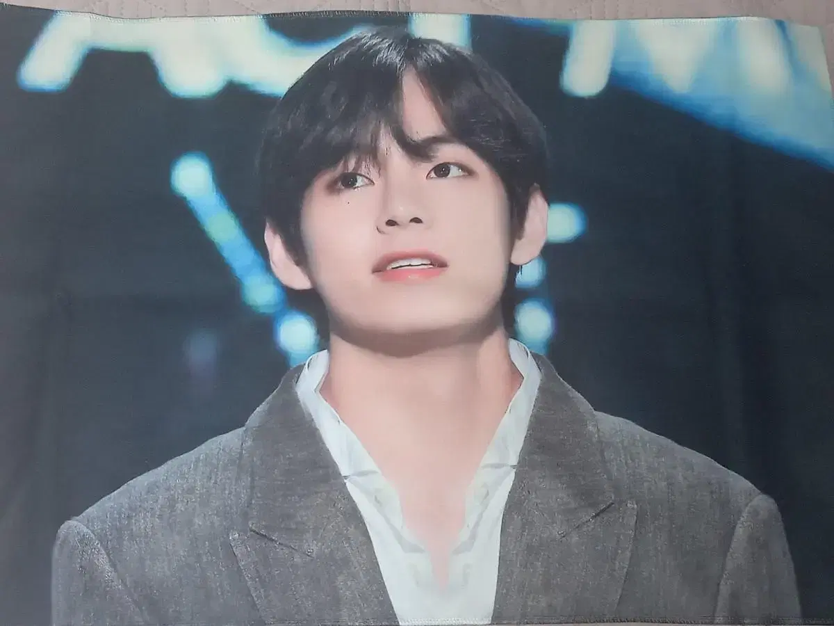 BTS kim taehyung v Slogan