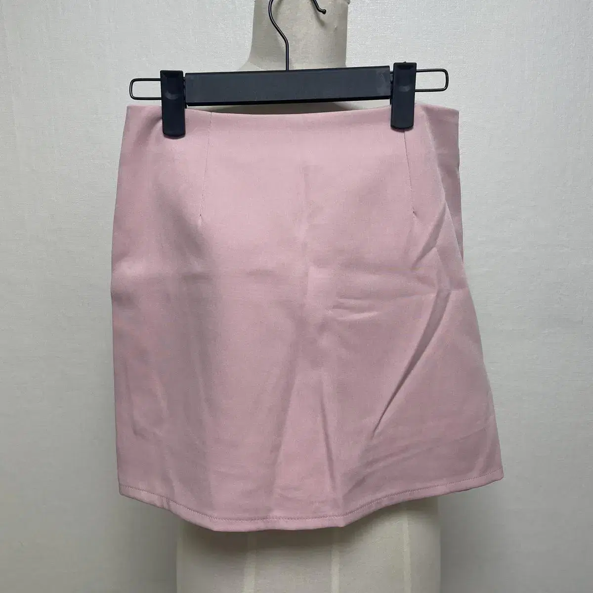 H-line miniskirt