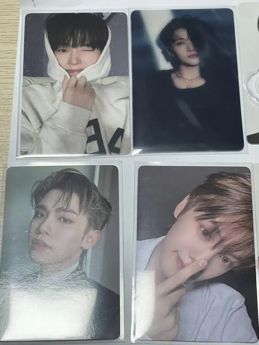 ZB1 Alpo lightstick photocard Hood Hanbin