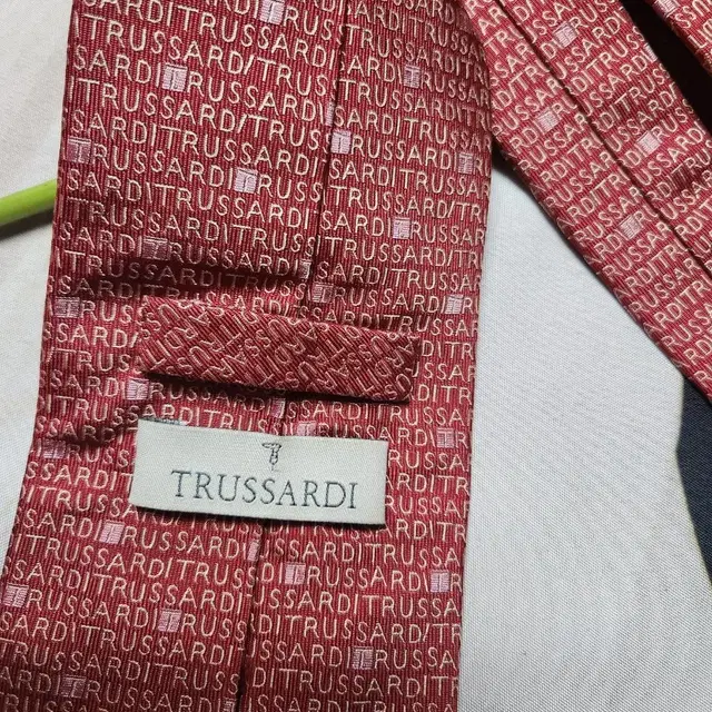 TRUSSARDI 트루사르디 영문 레터링 넥타이 BST23-36