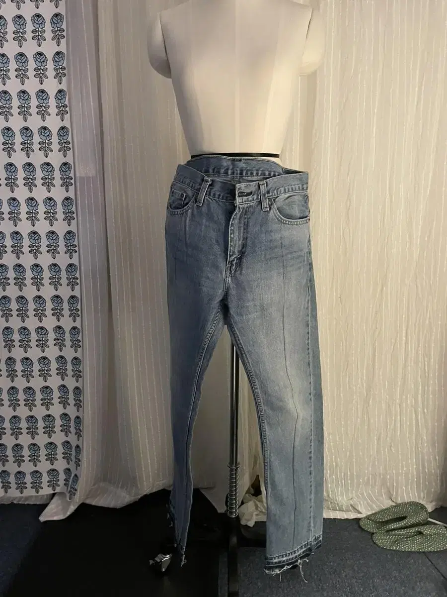 Levi's JeansJiyeon Chung