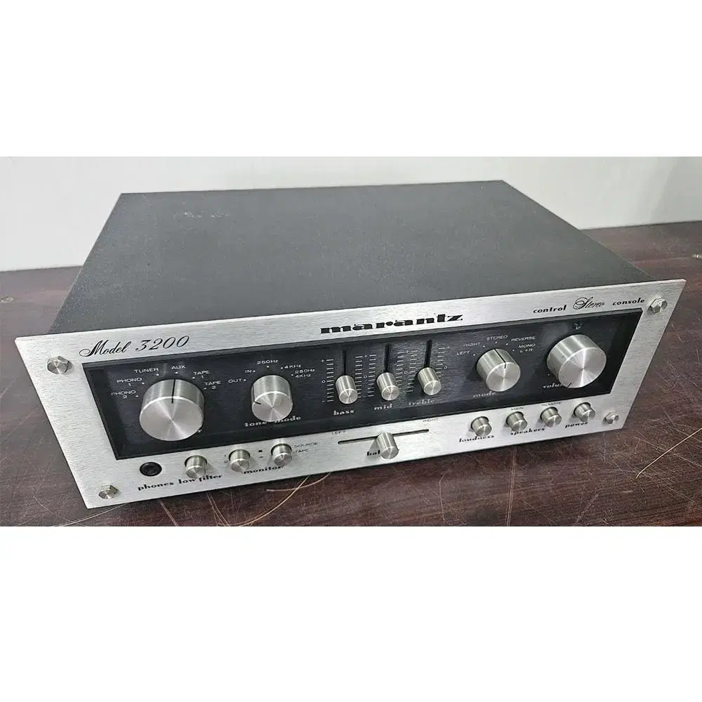 마란츠 Marantz 3200 프리앰프