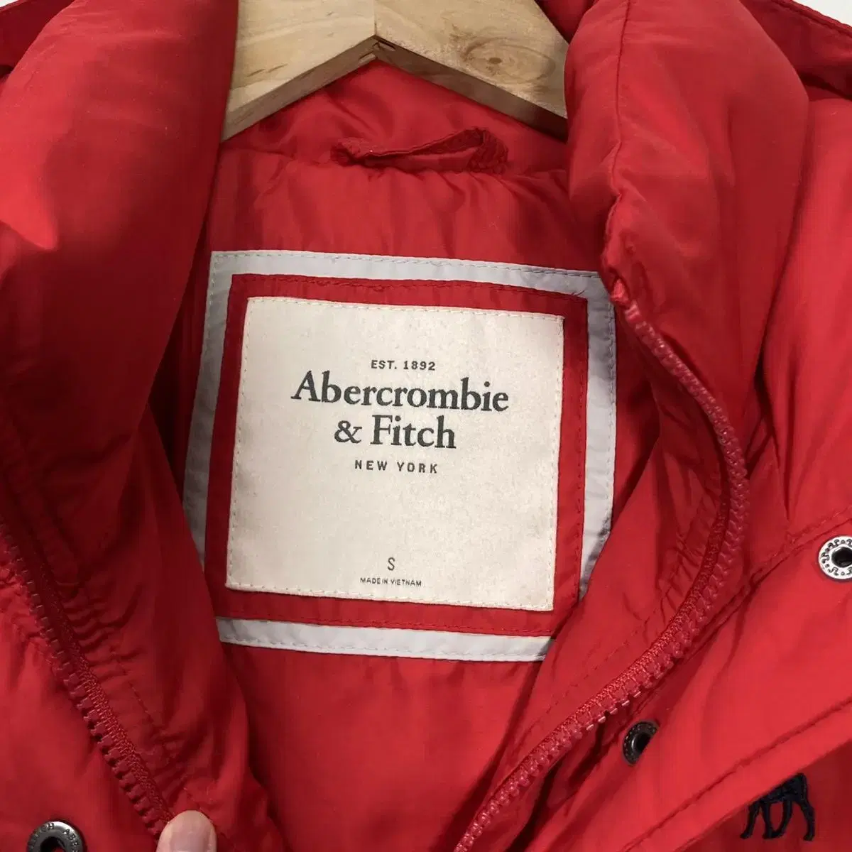 아베크롬비 다운 패딩 자켓사이즈 S(85)Abercrombie