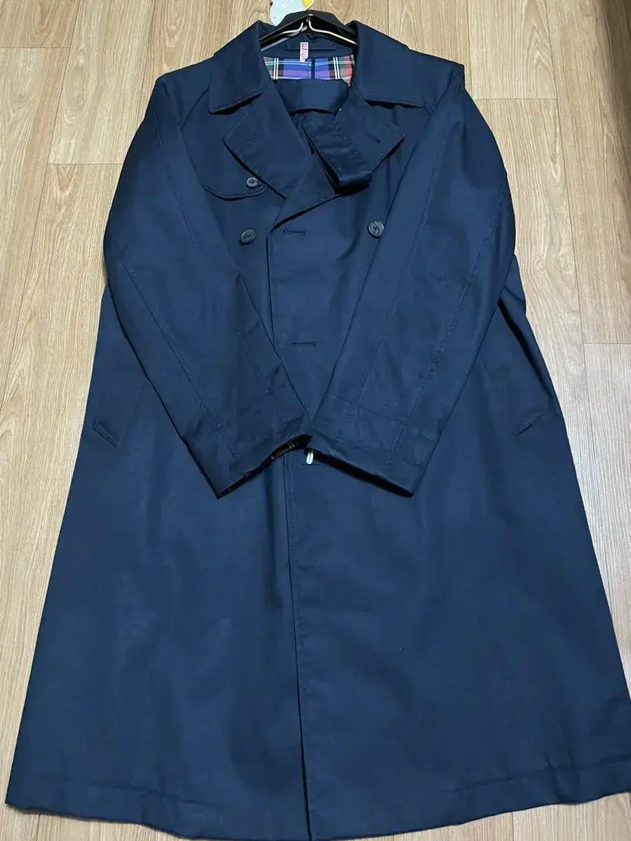 Uniqlo JW Anderson Trench Coat