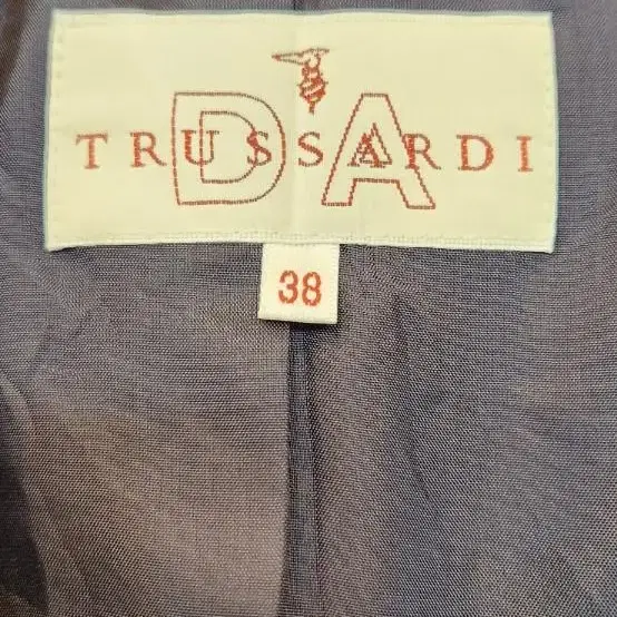 TRUSSARDI 고급 벨벳 자켓