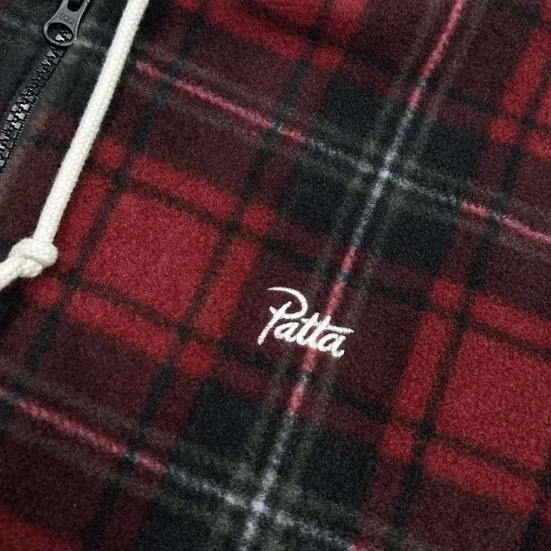 [구정특가!] PATTA FLEECE HOODED 파타 후리스 반탁