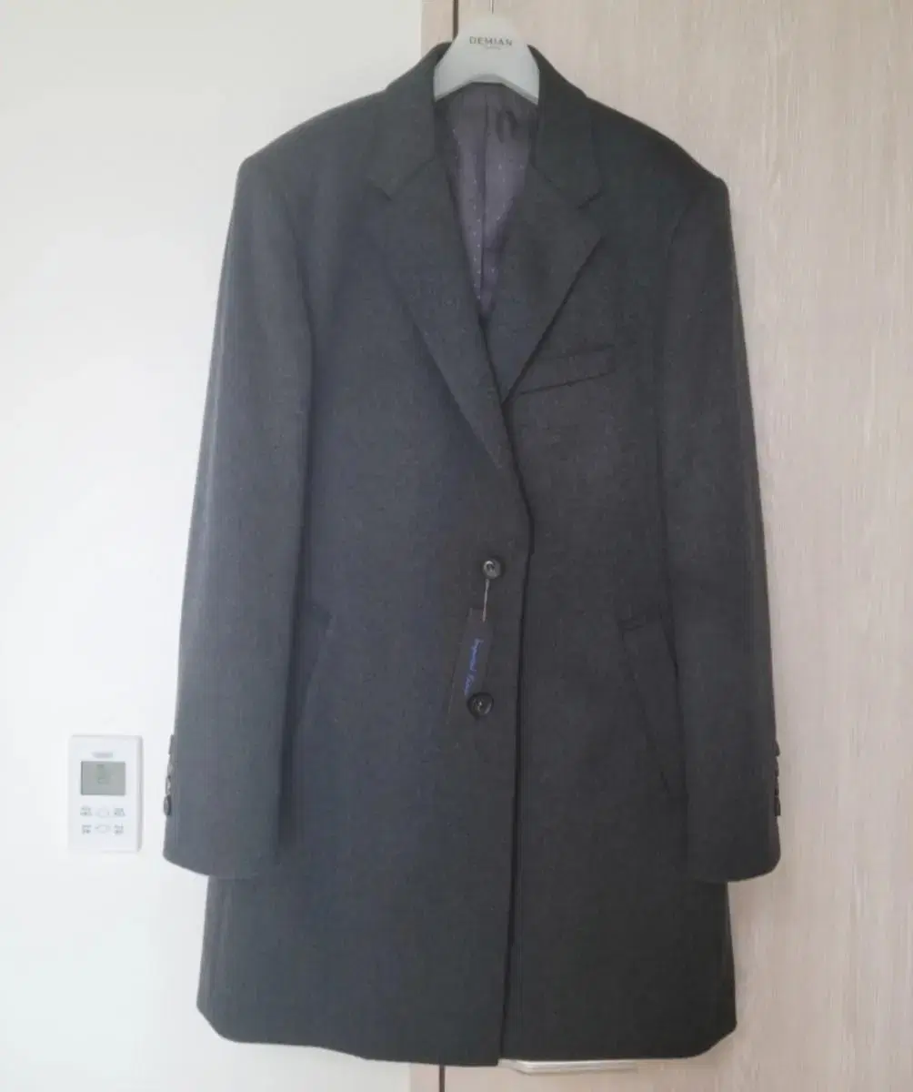 BASSO 100% cashmere coat