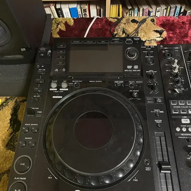 CDJ2000, DJM 900nexus, Presonus Eris E5