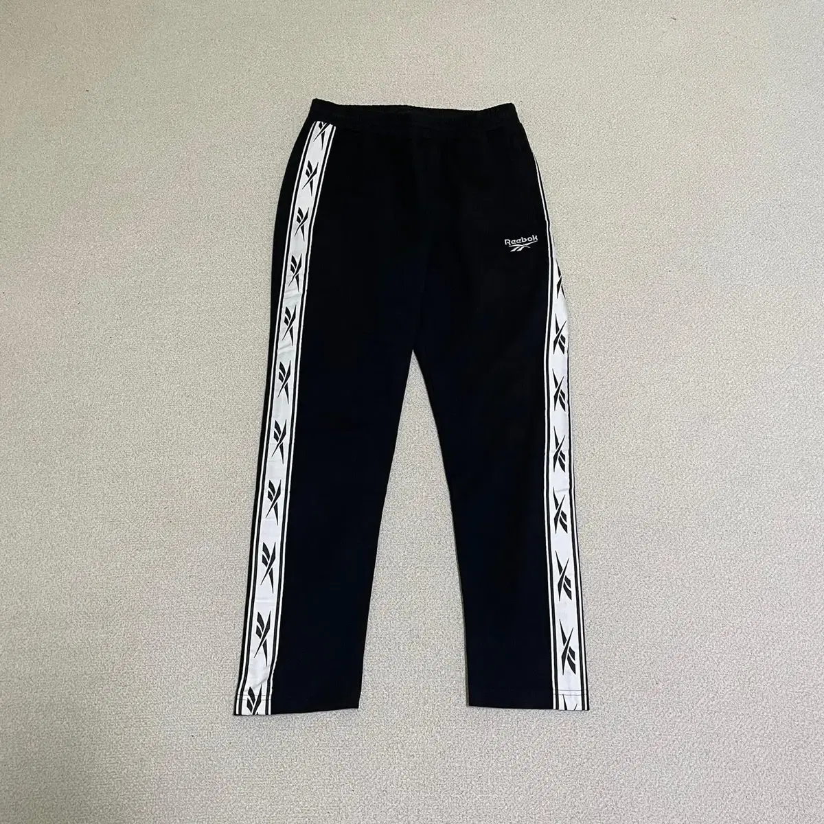 L Reebok Side Logo Training Pants N.1210