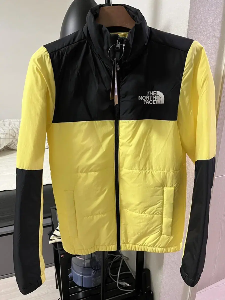 [NEW XS] The North Face Puffer Jacket