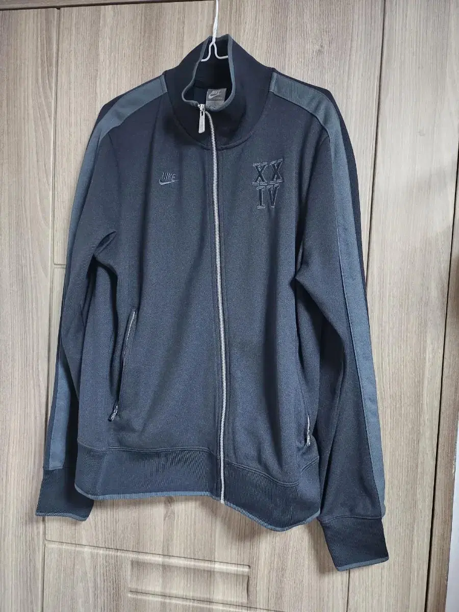 Vintage Nike Kobe Bryant Black Mamba 자켓