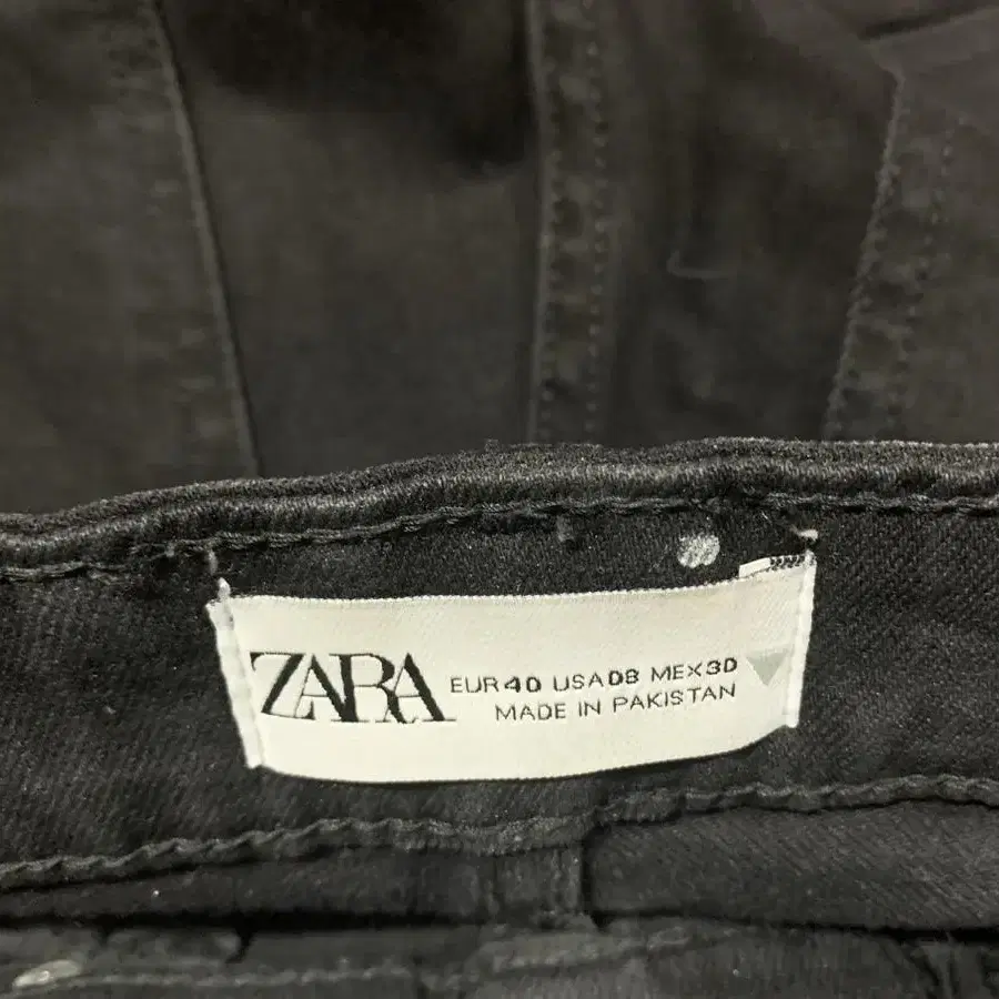 ZARA 자라 블랙진(사이즈 28~29)