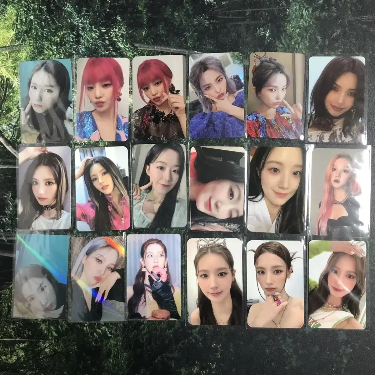 Idle Hua Tomboy Solo photocard pre-order benefit minnie miyeon soyeon yuqi Shuhua