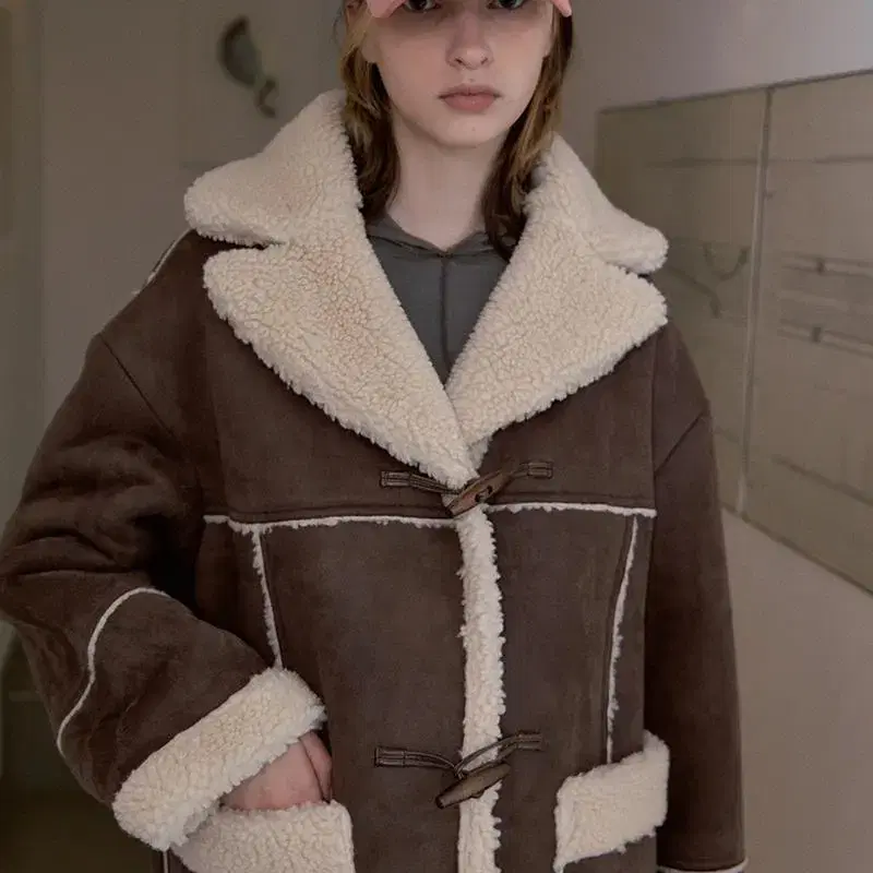 Sinoon 시눈 무스탕  OVERSIZED SHEARLING JACKE