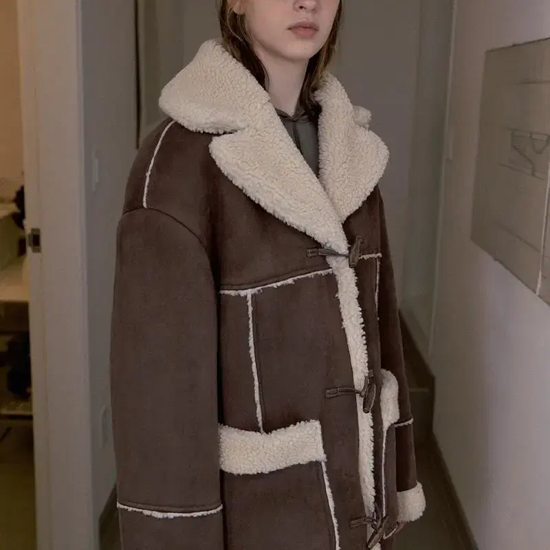 Sinoon 시눈 무스탕  OVERSIZED SHEARLING JACKE