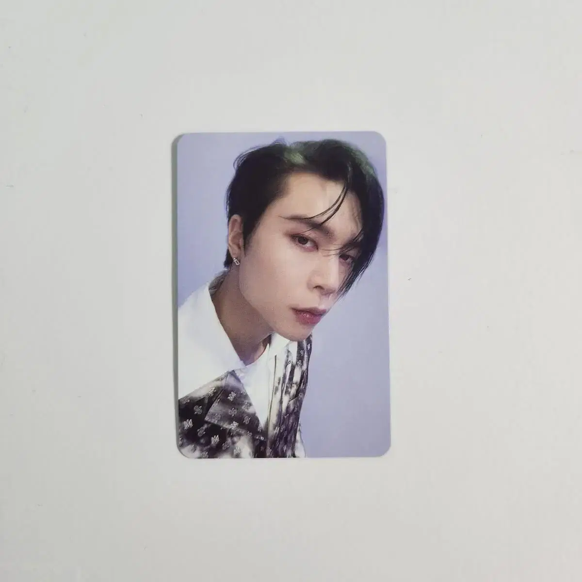 Johnny Chandelier photocard wts