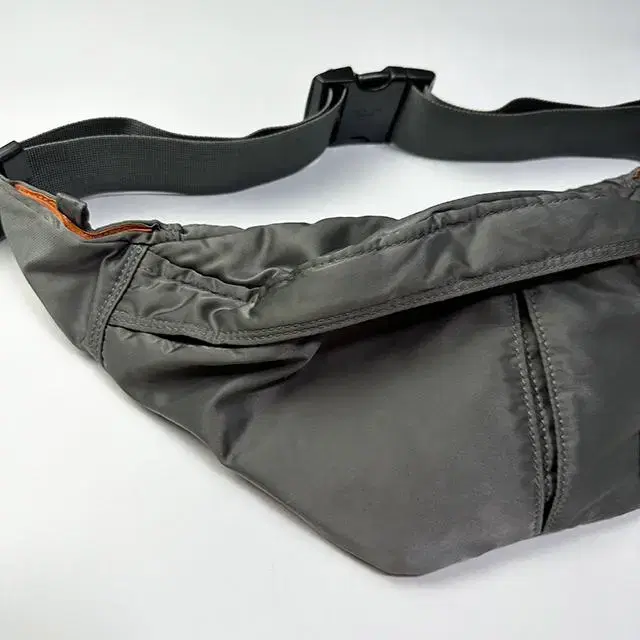 PORTER TANKER WAIST BAG (L) 포터 탱커 웨이스트백