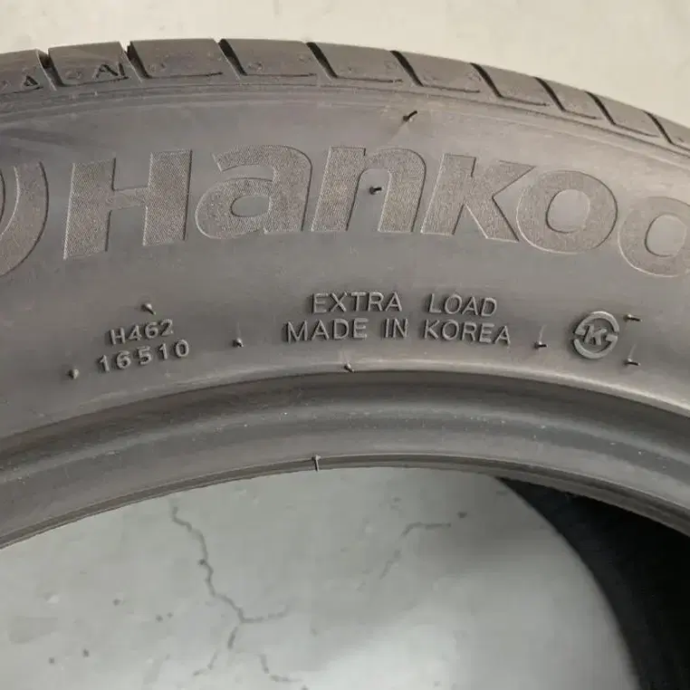 245/45R18 중고 T