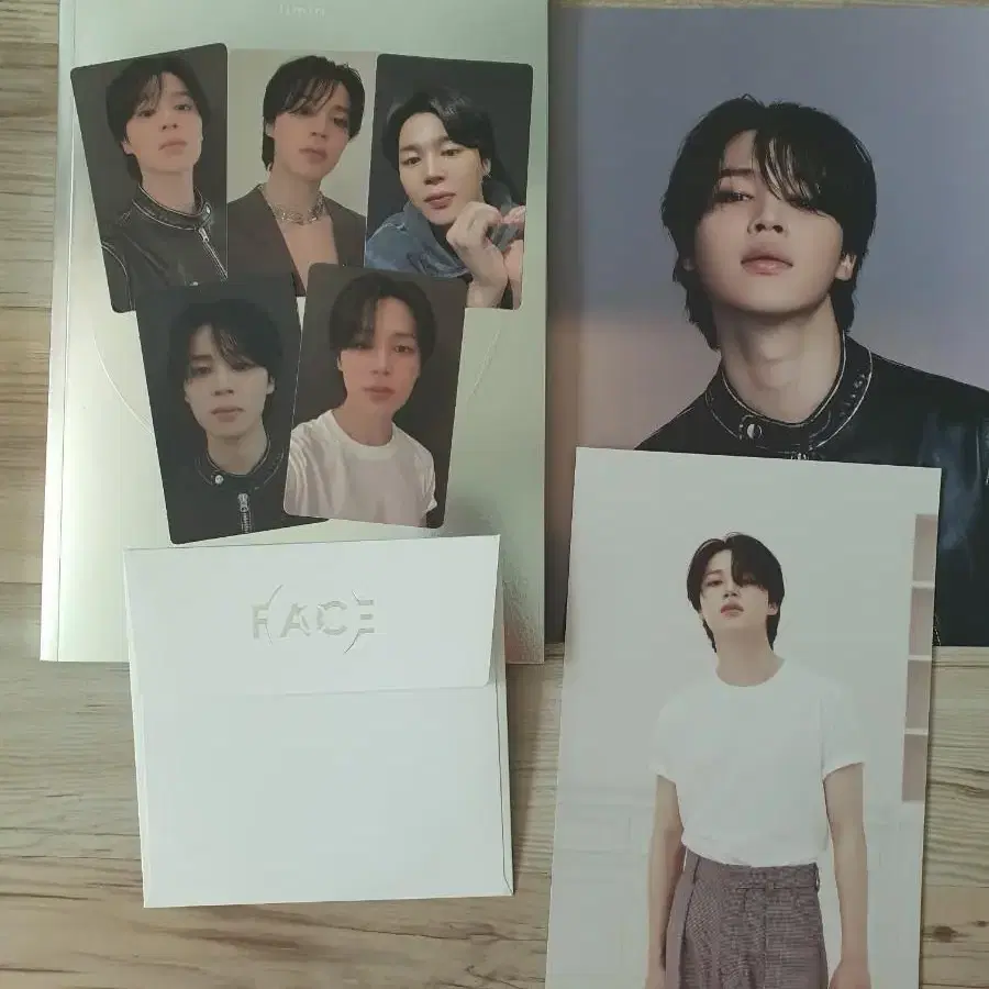 방탄 지민 face 앨범과 포카5장 엽서 일괄