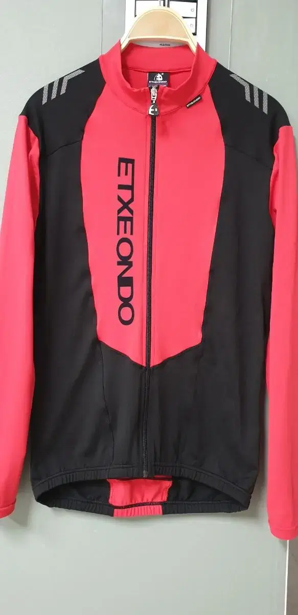 ETXEONDO 얇은자전거져지(고어텍스) 100호 기능성스판!드라이완료!