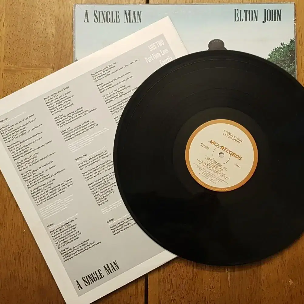 미국원반/Elton John - a single man LP