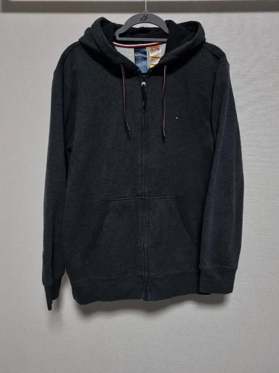 Tommy Hood Zip-up 100-105