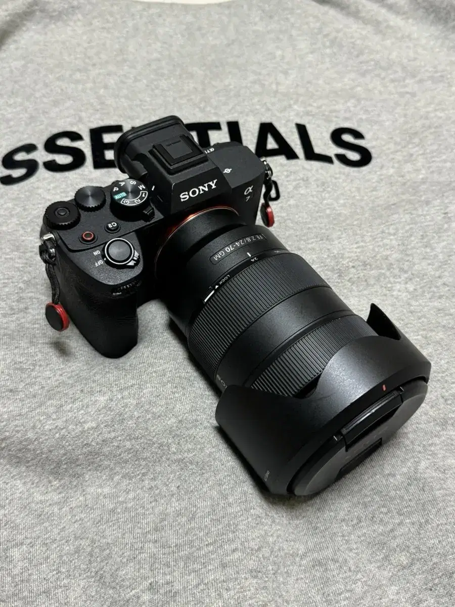 Sony 24-70 GM F2.8 판매합니다